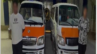 ضبط قائدي سيارتين اعتدوا على سائق ملاكي بسبب أولوية المرور في بني سويف