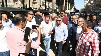 محافظ الدقهلية: استغلال المواطنين خط أحمر ولن نسمح بأى مغالاة فى الأجرة