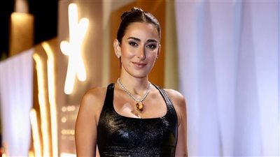 أمينة خليل بعقد نادر مصمم خصيصًا لها في مهرجان الجونة السينمائي 2025