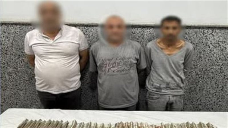 المتهمين