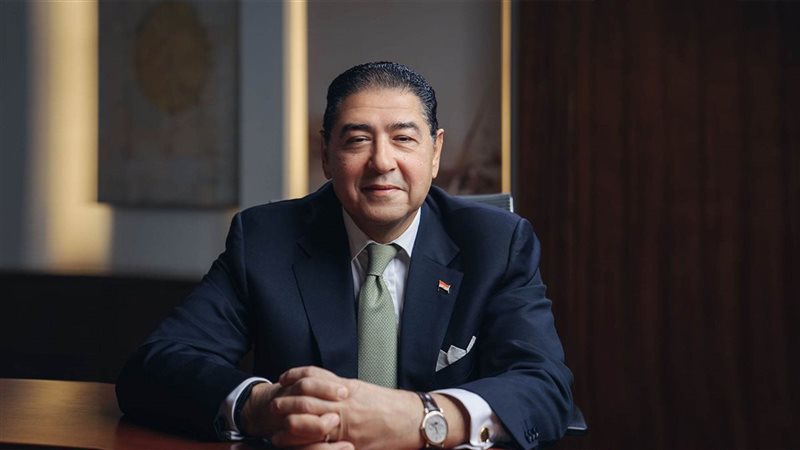 هشام عز العرب