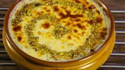 أسهل طريقة لتحضير طاجن أم علي بمكونات متوفرة في كل بيت 	