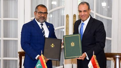 مشاورات سياسية بين وزيرى خارجية مصر والمالديف لبحث العلاقات الثنائية 