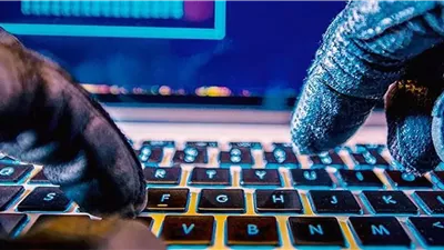 تامر إمام: ما يُسمى «قرصنة» هو نصب تقني محترف وسوق بيانات بالظل