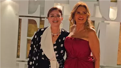 يسرا ولبلبة وهاني رمزي .. نجوم الفن على ريد كاربت مهرجان الجونة السينمائي |صور