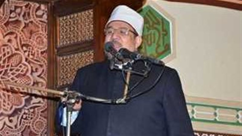 وزير الأوقاف السابق