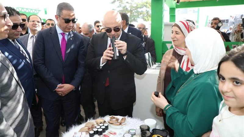 محافظ بنى سويف ومحافظ