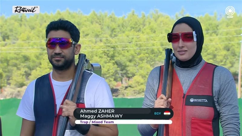 أحمد زاهر وماجي عشماوي
