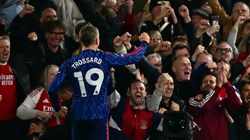 تروسارد لاعب أرسنال