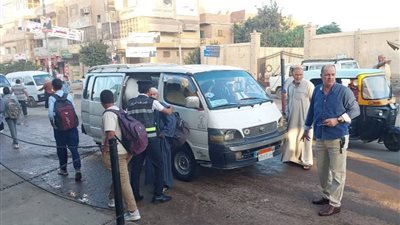 لليوم الثالث على التوالي.. رئيس مركز ومدينة شبراخيت يتابع انتظام حركة السير 