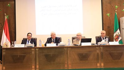 وزير التعليم العالي يشيد بالنتائج التي حققتها الجامعات الخاصة في تصنيف التايمز