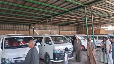 في عز النهار.. معلم يتعرض لسرقة سيارته من أمام مدرسة في محافظة قنا