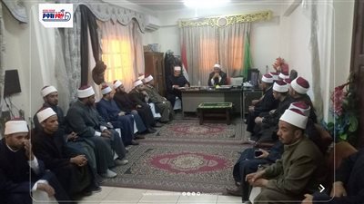 مدير أوقاف الفيوم يجتمع بالأئمة المتميزين ويشدد على مواجهة الفكر المتطرف
