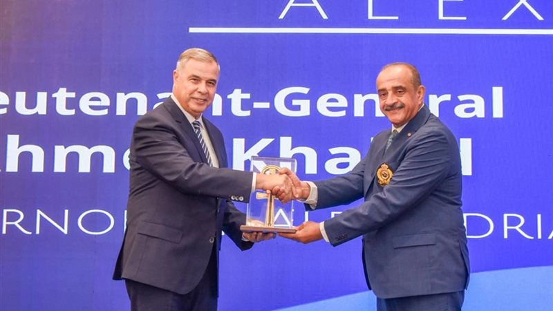 محافظ الإسكندرية