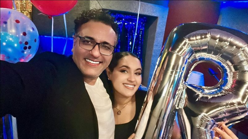 ماس محمد رحيم ووالدها