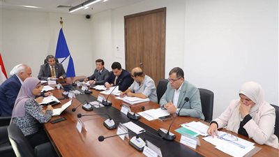 محافظ دمياط يبحث الخطط الاستثمارية لمديرية العمل ووحدتي ميت أبو غالب والسرو