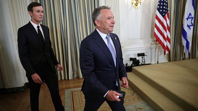 كوشنر وويتكوف يصلا إلى إسرائيل لمناقشة خطة السلام بقيادة ترامب