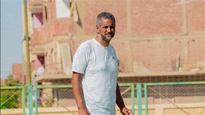 حزنا على نجله اللاعب الراحل.. وفاة مدرب حراس مرمى نادى ببورسعيد بنفس الملعب