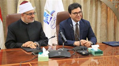 وزير الثقافة ومفتي الجمهورية يوقعان بروتوكول تعاون لتعزيز الوعي الثقافي الديني