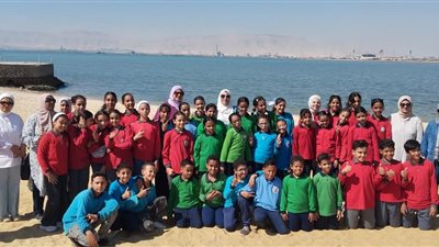 12 جهة تشارك في حملة تنظيف الشواطئ وورش فنية وإعادة تدوير وندوات توعية بالسويس