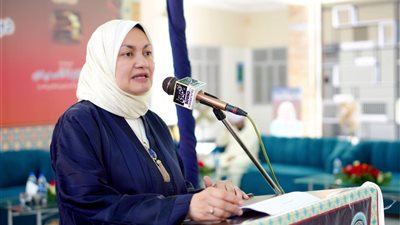 رسالة تمكين.. مستشارة شيخ الأزهر تزور المدارس النقشبندية الأمينية المشتركة