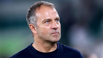 قبل موقعة البرنابيو.. محكمة الكأس ترفض استئناف برشلونة ضد إيقاف فليك