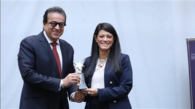 وزيرة التخطيط: الدولة تولي اهتمامًا كبيرًا بتطوير الجهاز الإداري وتعزيز كفاءته