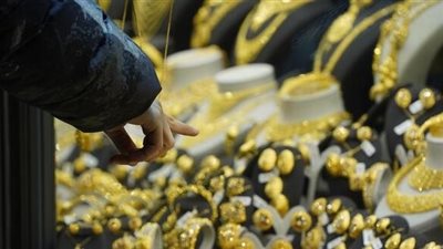 البنوك المركزية تواصل تعزيز احتياطياتها من الذهب والفضة.. تفاصيل 