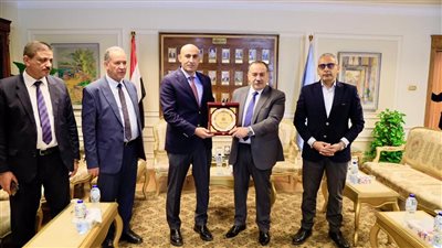 محافظ أسيوط يستقبل وزيرالتعليم لتفقد عدد من المدارس ومتابعة العملية التعليمية 