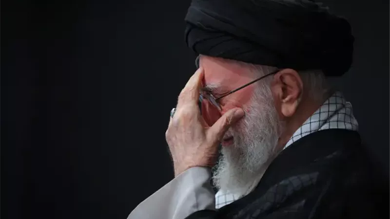 أية الله علي خامنئي