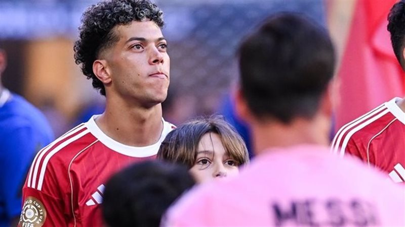 إمام عاشور في مباراة