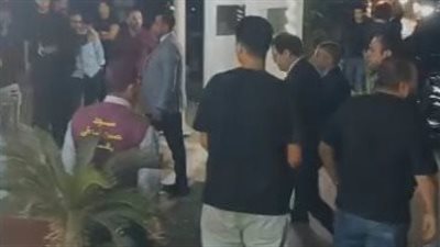 وزير الثقافة يقدم واجب العزاء في وفاة والدة أمير عيد 