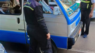 تحرير 30 مخالفة للسرفيس والتاكسي خلال حملة مرورية بمدينة دمنهور