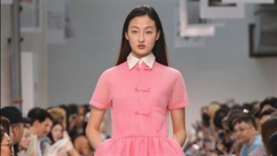 أفضل عروض الأزياء في أسبوع شنغهاي للموضة لربيع وصيف 2026