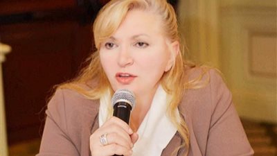 سهر الدماطي: تجميد أموال رجال أعمال إجراء احترازي لا يؤثر على البورصة