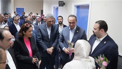 رئيس الرعاية الصحية ومحافظ أسوان يُطلقان مبادرة 