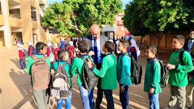 الوزير محمد عبد اللطيف يتفقد 9 مدارس بسرهاج .. ويؤكد: المتابعة الميدانية ركيزة