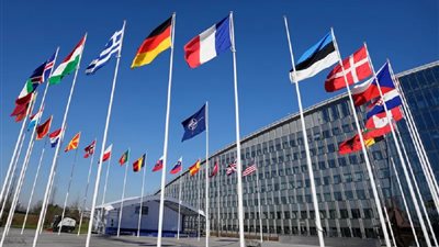 قادة أوروبيون يدعمون دعوة ترامب لوقف إطلاق النار بأوكرانيا.. من هم ؟