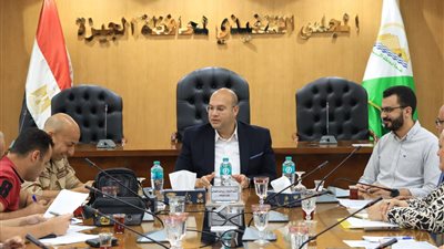 نائب محافظ الجيزة يتابع الموقف التنفيذى لعدد من مشروعات المياه والصرف الصحي