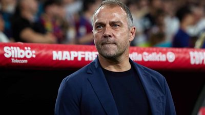 فليك يعلن قائمة برشلونة لمواجهة أولمبياكوس.. عودة توريس وغياب ليفاندوفسكي 