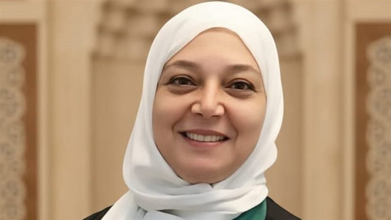 الواعظة منى نجم