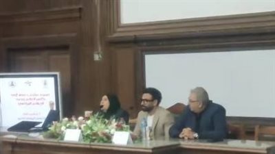 فايق يُحلل سر صعود المنتخب للمونديال وأثر الإعلام بندوة جامعة القاهرة