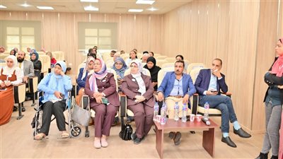 مركز أورام قنا يحتفل بـ«بينك أكتوبر» لنشر الأمل والتوعية بمخاطر سرطان الثدي