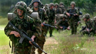  أحمد موسى يعلق على  دورية صهيونية تقيم حواجز تفتيش بدمشق..