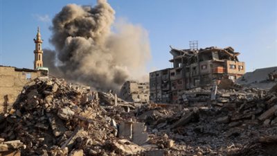 نائب الرئيس الفلسطيني ومدير المخابرات يصلان القاهرة اليوم لبحث الوضع في غزة