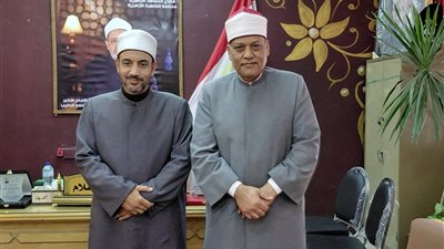 بحث تطوير الأداء الإداري على هامش لقاء رئيسا «القاهرة والبحيرة» الأزهرية