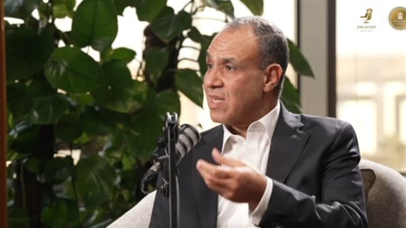 الدكتور بدر عبد العاطي