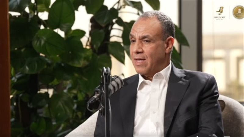 الدكتور بدر عبد