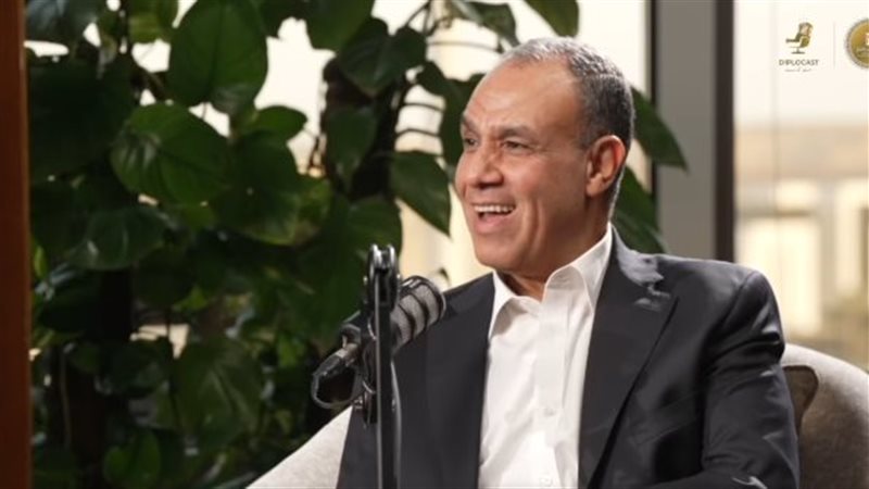 الدكتور بدر عبد العاطي