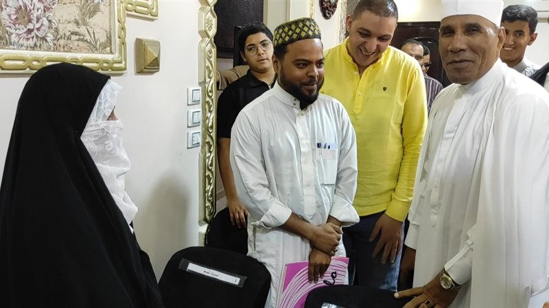 الطالبة مسرة تبسم
